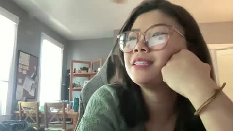 HoneySunshineNeko online show from 04/17/26, 06:33