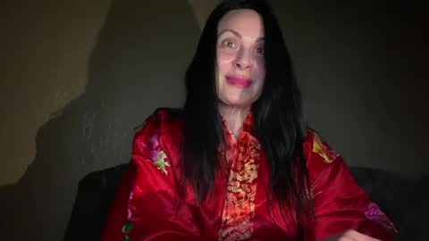 honeyvibe26 online show from 05/04/26, 07:10