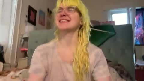 Emi Rose online show from 03/06/26, 10:28