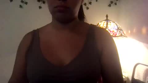 Snapshot of honeyy_89 chatting on 10/06/25, 06:05 honeyyy89 online show from 10/06/25, 06:05