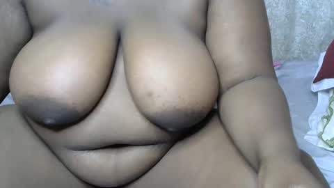 honnsex76 online show from 05/30/26, 11:57