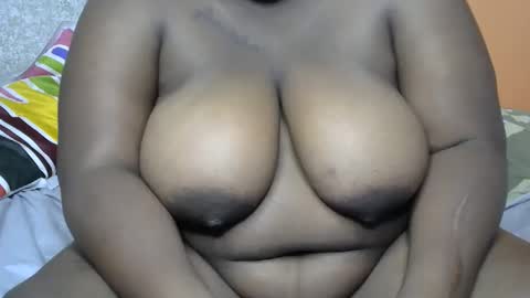 honnsex76 online show from 06/01/26, 10:28
