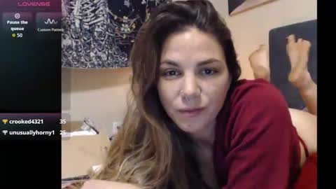 HoodHippy online show from 10/29/25, 04:15