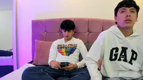 hoot_booys_ online show from 02/09/26, 08:13