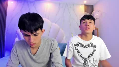 hoot_booys_ online show from 02/20/26, 07:25