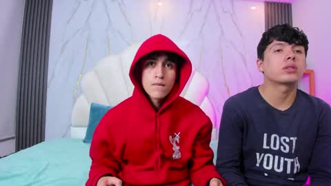 hoot_booys_ online show from 04/05/26, 08:50