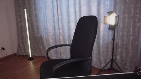 Karina online show from 03/10/26, 02:16