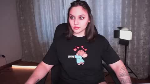 Karina online show from 04/14/26, 07:36