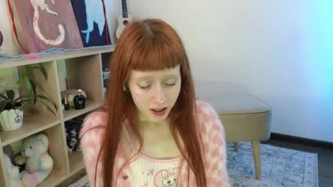 Snapshot of hop__gals chatting on 05/29/26, 05:49 LINA AND VICKY online show from 05/29/26, 05:49