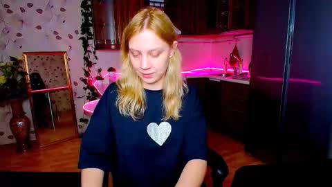 Snapshot of hope_happyyy chatting on 10/02/25, 08:10 hope happyyy online show from 10/02/25, 08:10