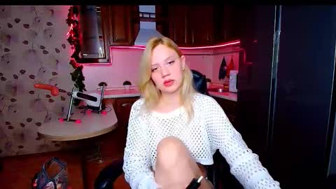 Snapshot of hope_happyyy chatting on 11/07/25, 02:11 hope happyyy online show from 11/07/25, 02:11