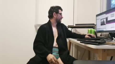 hopefulguy86 online show from 06/19/26, 07:12