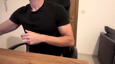 Oliver Saints online show from 11/21/25, 08:51