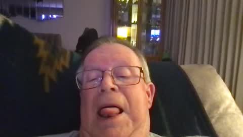 horndog online show from 12/19/25, 07:59