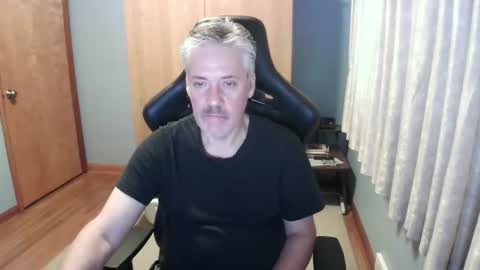 Snapshot of horndoggyx1 chatting on 07/10/26, 10:51 horndoggy online show from 07/10/26, 10:51