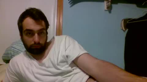 Snapshot of hornemike127 chatting on 12/26/24, 02:22 hornemike127 online show from 12/26/24, 02:22