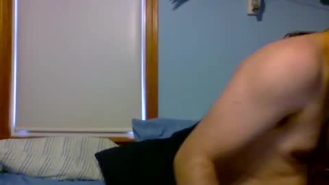 Snapshot of hornemike127 chatting on 01/01/25, 03:35 hornemike127 online show from 01/01/25, 03:35