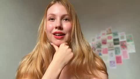 Snapshot of horney_audrey chatting on 04/28/26, 02:27 Audrey online show from 04/28/26, 02:27
