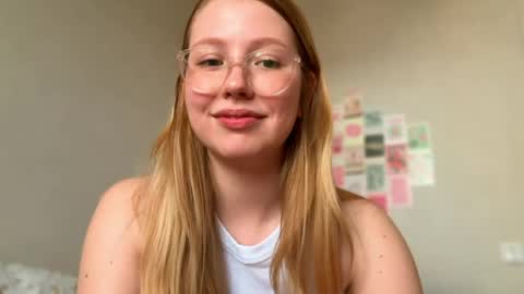 Snapshot of horney_audrey chatting on 05/16/26, 02:41 Audrey online show from 05/16/26, 02:41