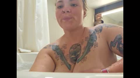 Snapshot of horneygirl88ddd chatting on 09/28/25, 08:14 horneygirl88ddd online show from 09/28/25, 08:14