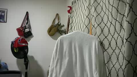 sugarbaby online show from 09/28/25, 04:56