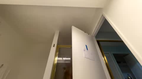 Snapshot of horny420couplela chatting on 12/03/24, 09:33 daddyslilcumslut online show from 12/03/24, 09:33