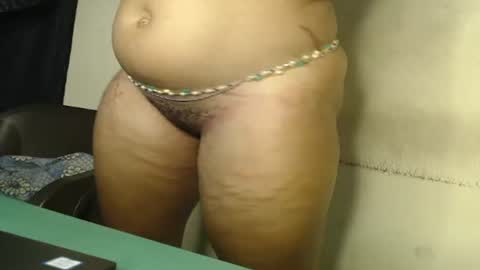 Snapshot of horny4bum chatting on 02/04/25, 04:18 horny4bum online show from 02/04/25, 04:18