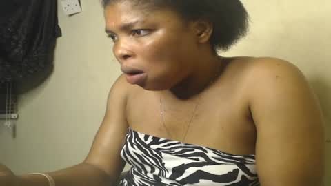 Snapshot of horny4bum chatting on 02/07/25, 07:50 horny4bum online show from 02/07/25, 07:50