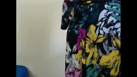 Snapshot of horny4bum chatting on 02/13/25, 02:31 horny4bum online show from 02/13/25, 02:31