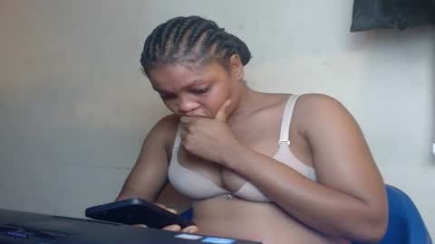 Snapshot of horny4bum chatting on 02/16/25, 05:15 horny4bum online show from 02/16/25, 05:15