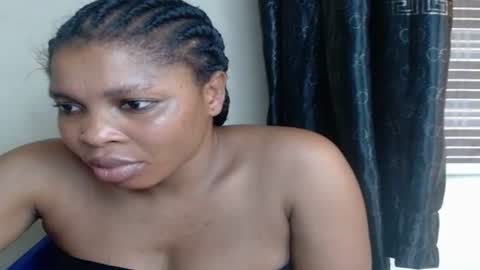 Snapshot of horny4bum chatting on 02/18/25, 10:03 horny4bum online show from 02/18/25, 10:03