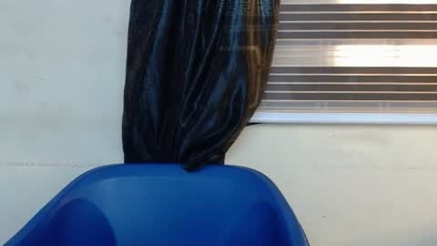 Snapshot of horny4bum chatting on 02/21/25, 09:13 horny4bum online show from 02/21/25, 09:13