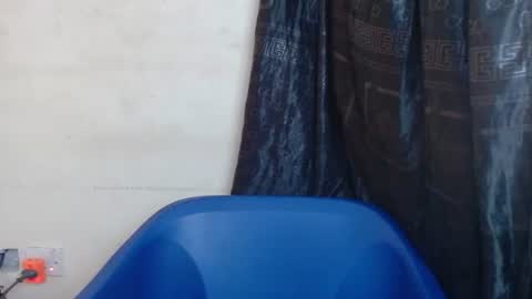 Snapshot of horny4bum chatting on 02/22/25, 08:18 horny4bum online show from 02/22/25, 08:18