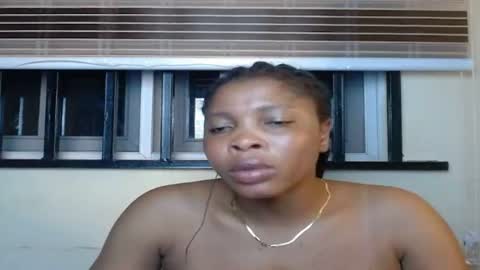 Snapshot of horny4bum chatting on 02/27/25, 10:09 horny4bum online show from 02/27/25, 10:09