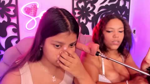 Snapshot of horny_babyss chatting on 03/08/25, 01:06 CATALINA Y LAURA online show from 03/08/25, 01:06