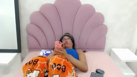 horny_bri_ online show from 11/22/25, 06:51