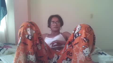 Snapshot of horny_brii chatting on 06/21/26, 09:17 horny_brii online show from 06/21/26, 09:17