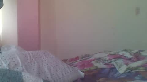 Snapshot of horny_brii chatting on 07/22/26, 01:36 horny_brii online show from 07/22/26, 01:36