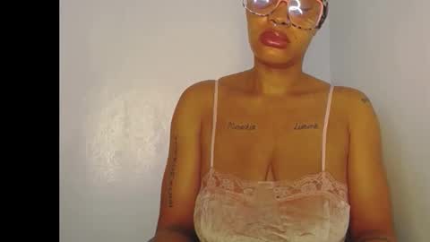 horny_ebonygirl_ online show from 02/27/26, 09:31