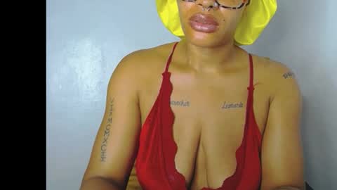 horny_ebonygirl_ online show from 02/28/26, 06:42
