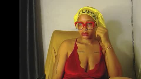 horny_ebonygirl_ online show from 03/03/26, 04:07