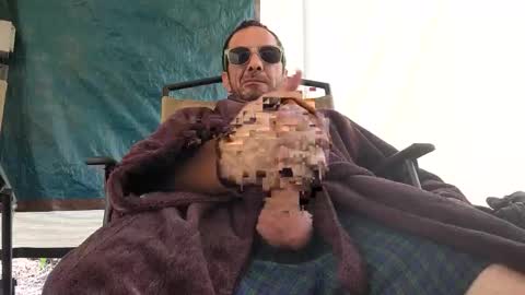 James online show from 04/11/26, 06:34