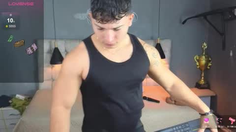 horny_nick18 online show from 11/15/25, 10:34
