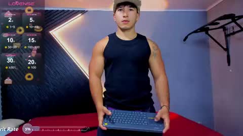 Snapshot of horny_nick18 chatting on 06/30/26, 11:44 horny_nick18 online show from 06/30/26, 11:44