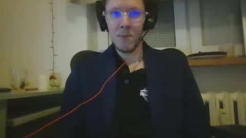 horny_pole online show from 12/24/24, 02:10