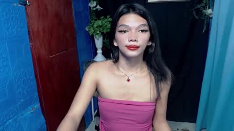 Snapshot of horny_rhiana chatting on 02/04/26, 01:00 Rhiana online show from 02/04/26, 01:00