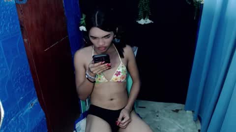 Snapshot of horny_rhiana chatting on 02/11/26, 10:42 Rhiana online show from 02/11/26, 10:42