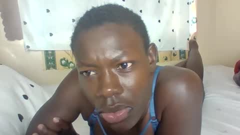 Snapshot of horny_sexxxy_girl chatting on 01/12/26, 06:18 Milly online show from 01/12/26, 06:18