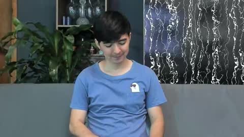 Snapshot of horny_twinks_guys chatting on 11/23/25, 07:57 Alex and Camilo online show from 11/23/25, 07:57