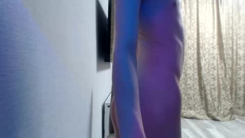 Snapshot of hornybadbunny chatting on 01/28/25, 04:30 Tony online show from 01/28/25, 04:30